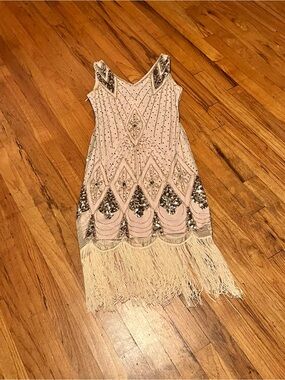 VIntage Style Beaded Fringe Sleeveless Cream Cocktail Dress